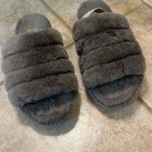 UGG slippers size 7.5